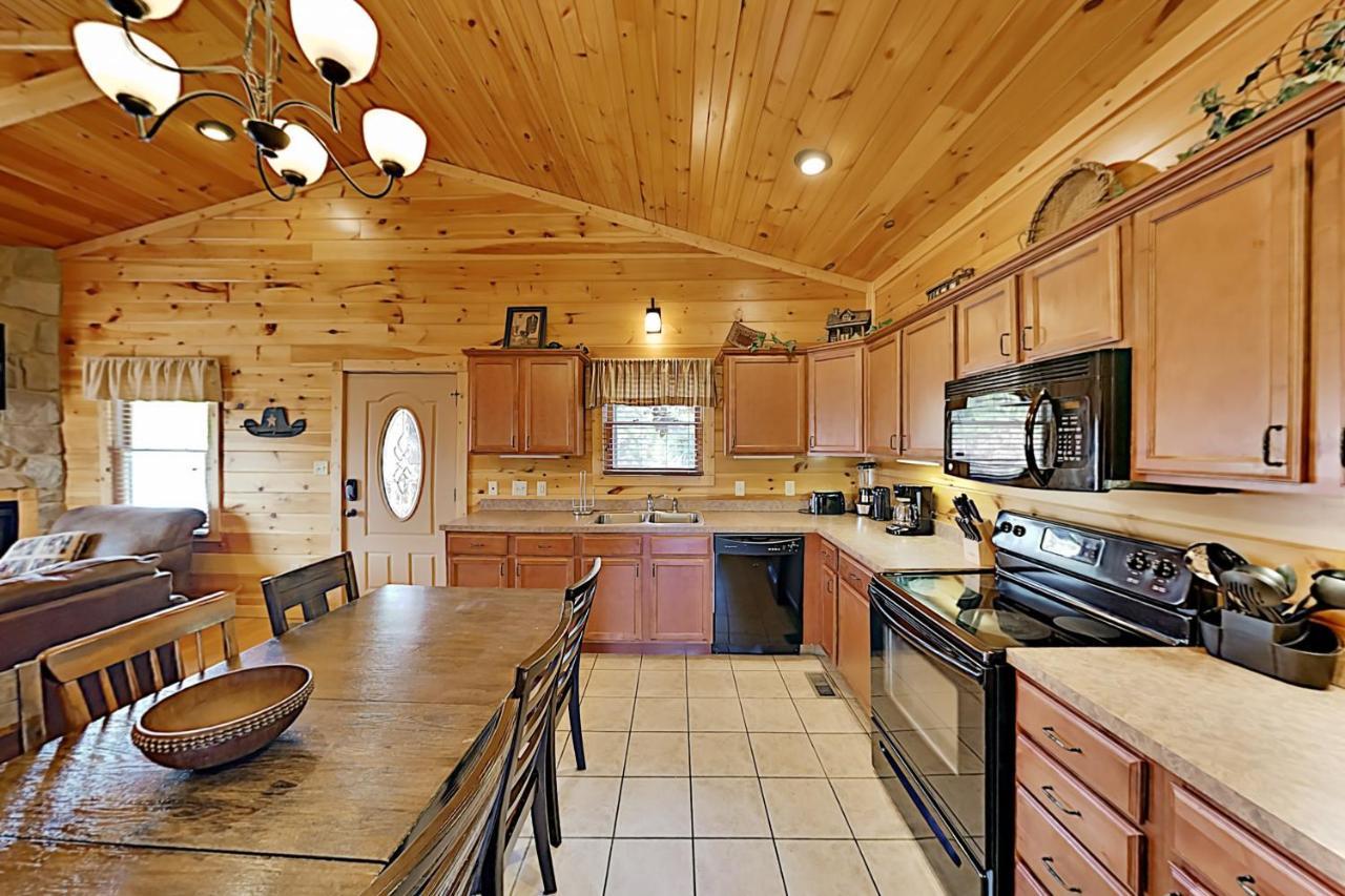 Vila Gatlinburg Falls Cabin Unit 812 Exteriér fotografie